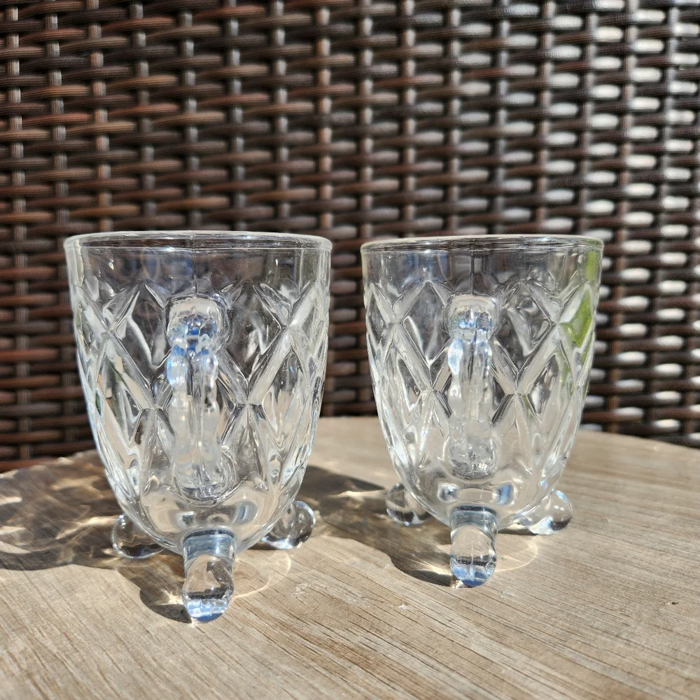 Set of 2 Tea cups Coffee mugs Glass footed cup